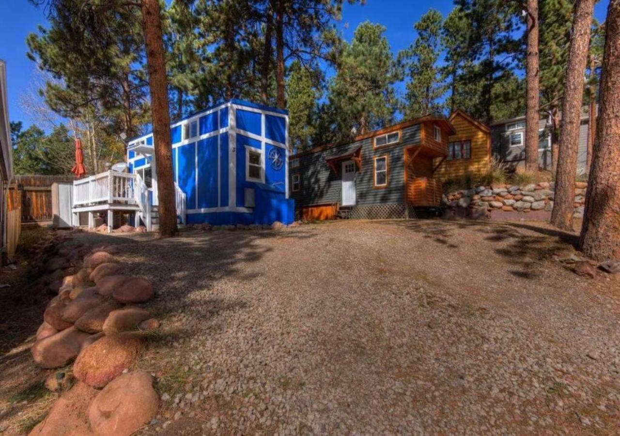 Ashore The Clouds Glamping Awaits ウッドランド・パーク エクステリア 写真