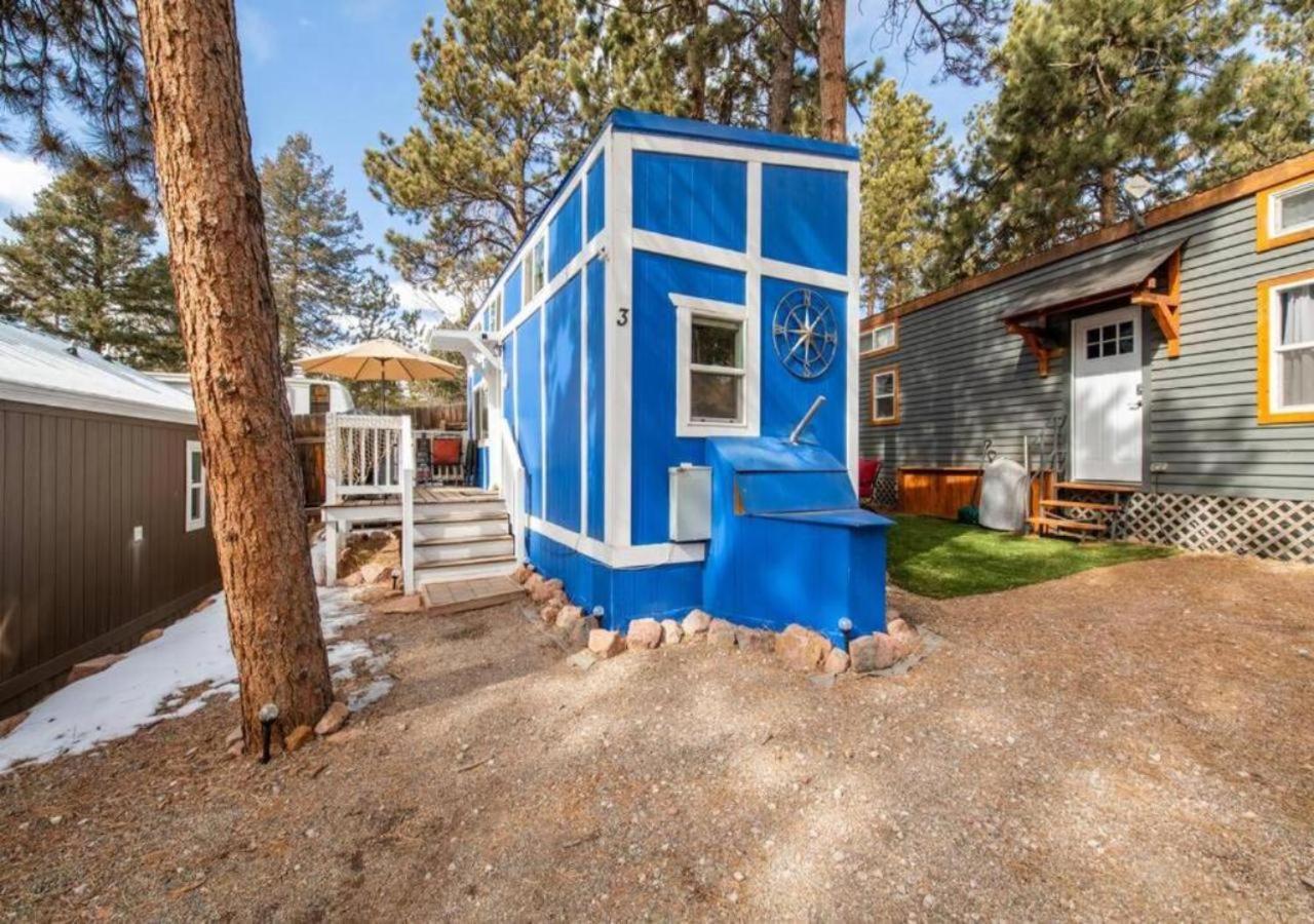 Ashore The Clouds Glamping Awaits ウッドランド・パーク エクステリア 写真